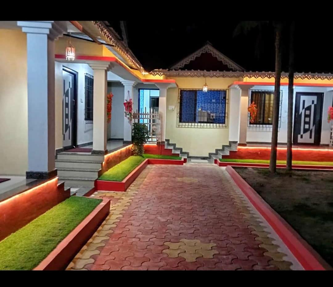 Viswamurti Resorts Chālsa Exterior photo